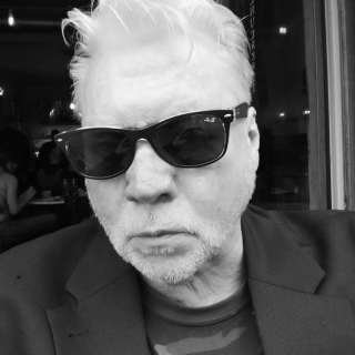 Mark Eins